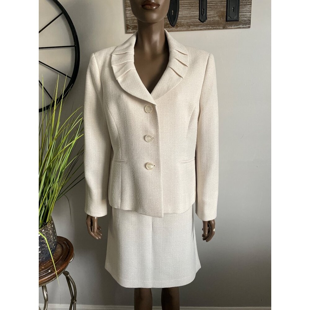 LE SUIT Petite Women's 2-Piece Textured Cream Suit Cream Size 14/16P